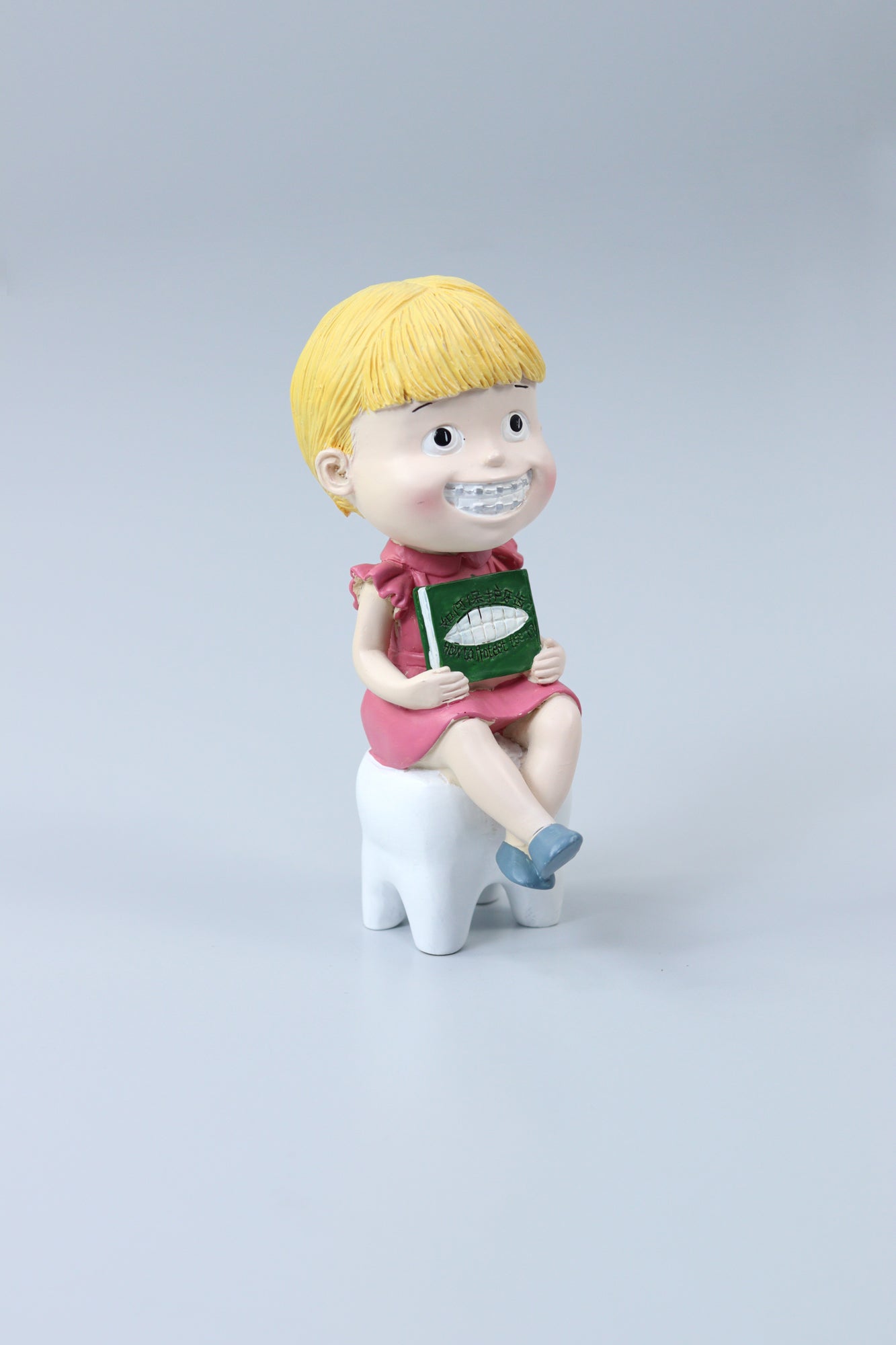 How To Protect Teeth(Girl) Figurine