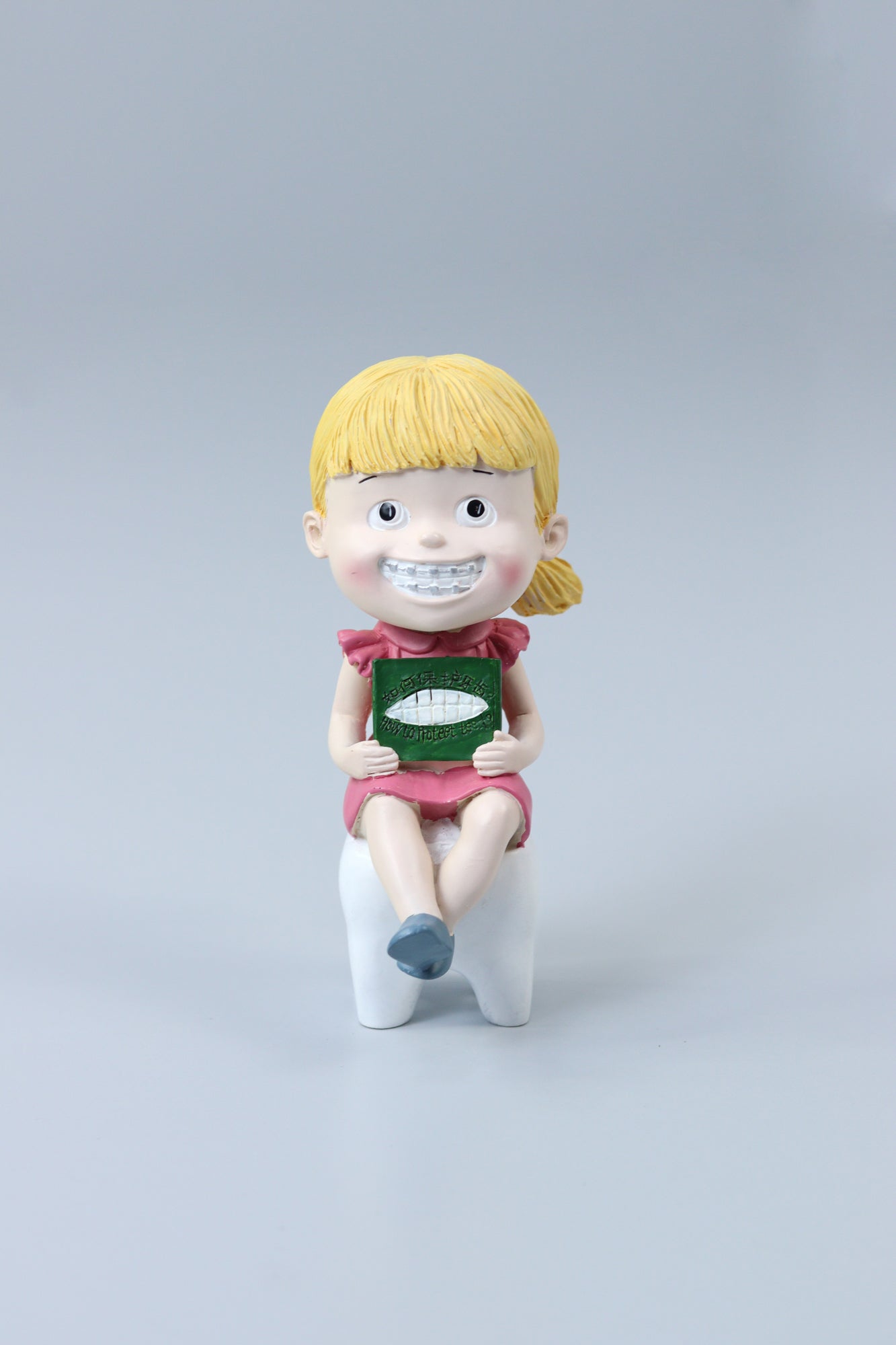 How To Protect Teeth(Girl) Figurine