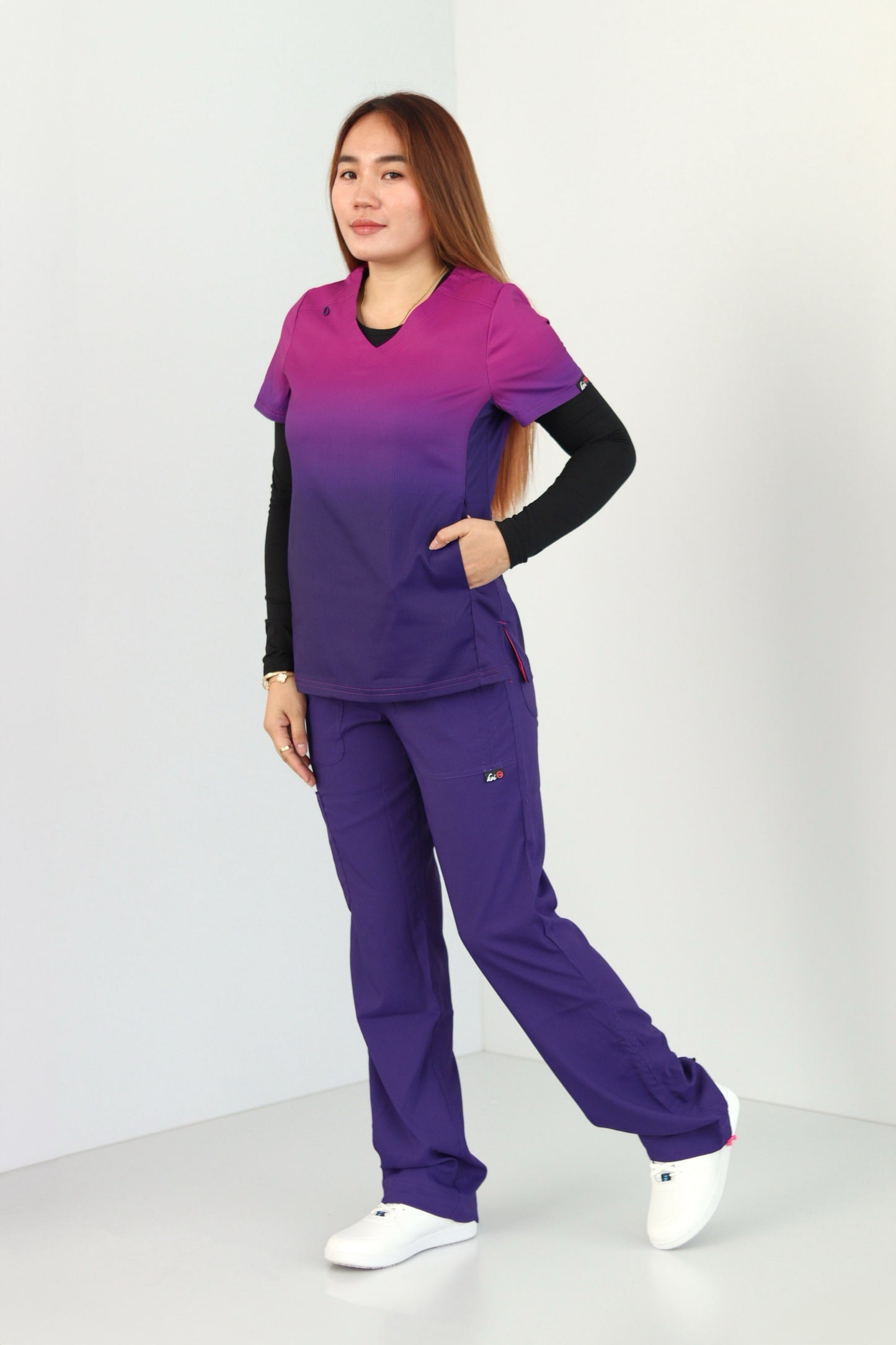 Reform Womens V-neck Ombre Top & Spirit Stretch Pant Set