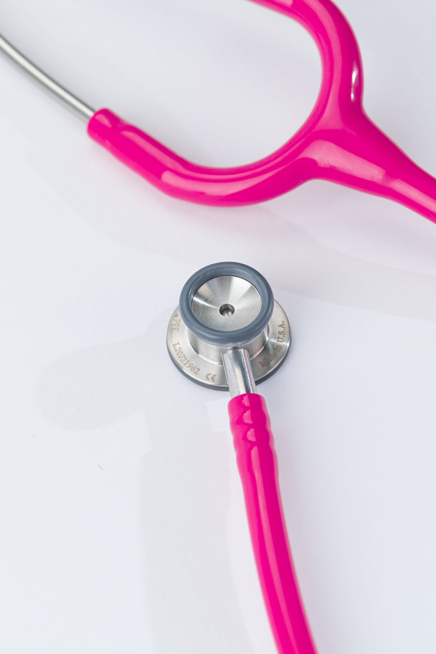 3M™ Littmann® Classic II Paediatric Stethoscope 2122, Standard-Finish Chestpiece, Raspberry Tube