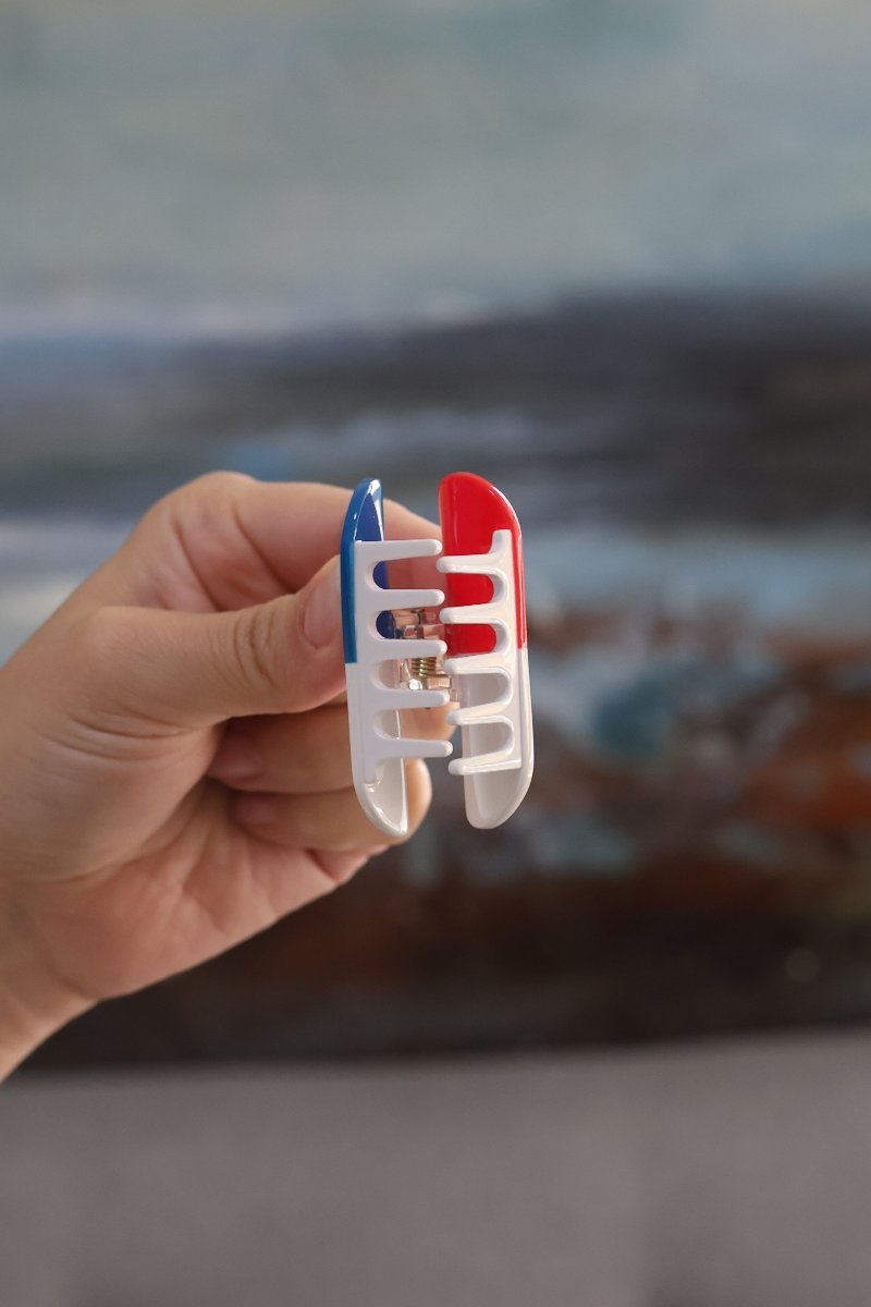 Pharmacy Capsule Hair Clip