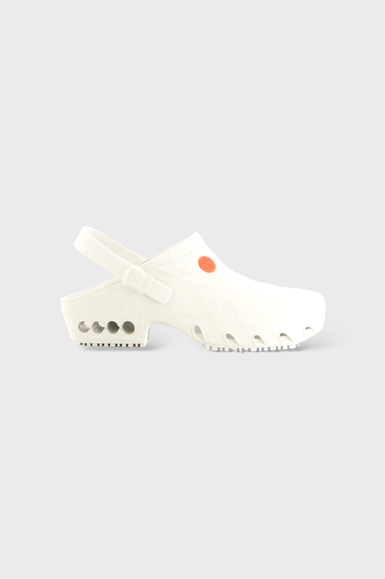 OXYCLOG - AUTOCLAVABLE OPERATING ROOM CLOGS WITH NON-SLIP OUTSOLE