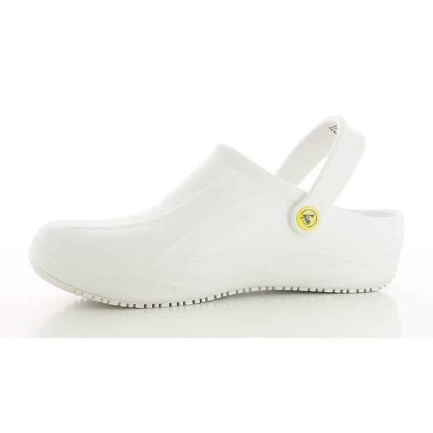 SMOOTH- CLOGS IN EVA WITH A NON-SLIP OUTSOLE