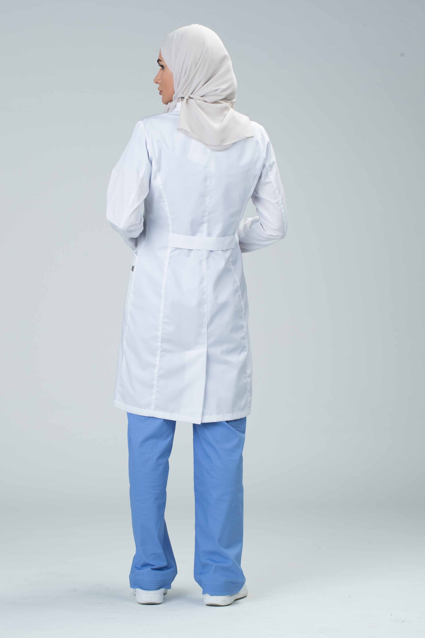 Jasmine Women's Semi fitted Labcoat