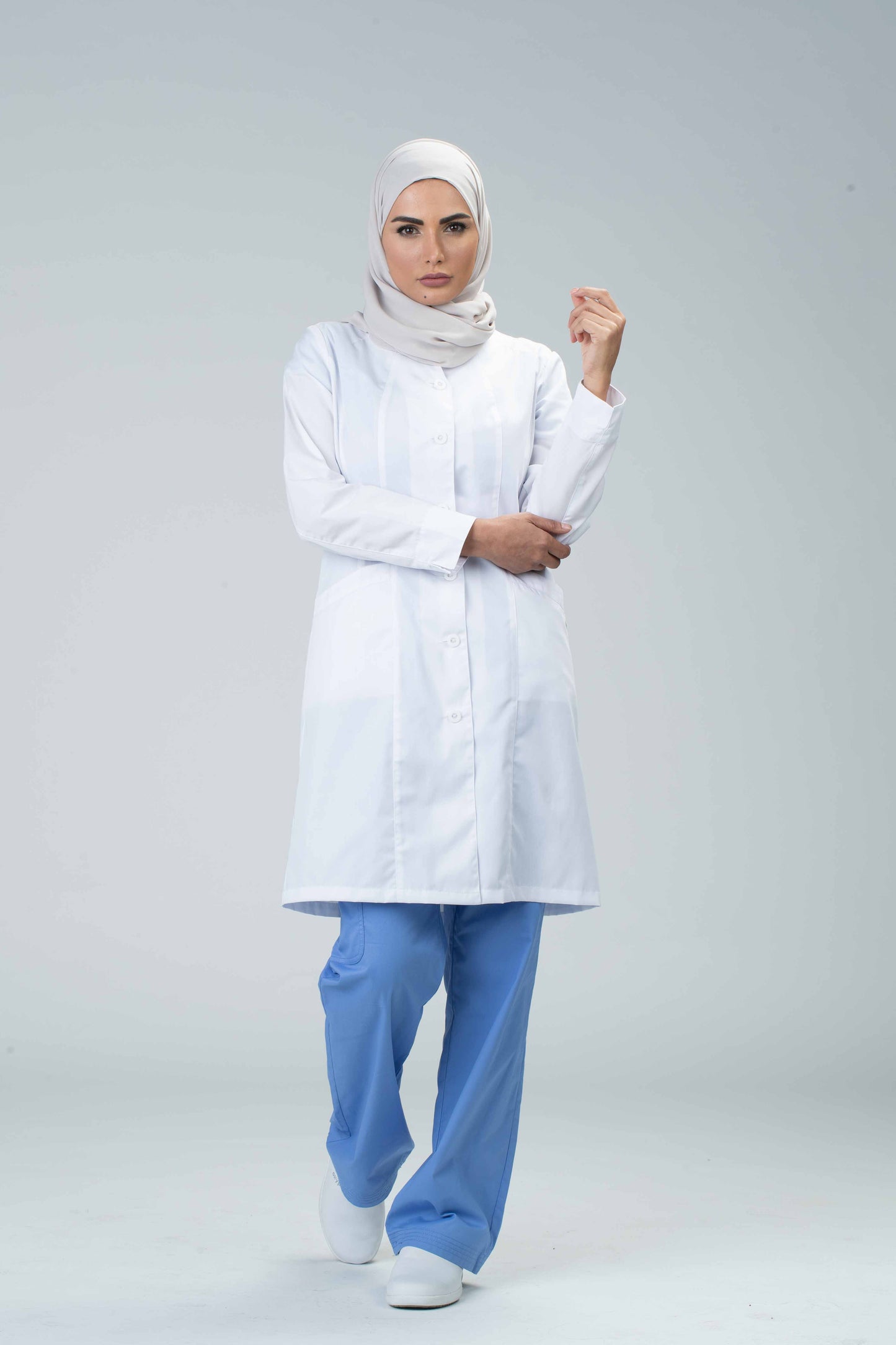 Jasmine Women's Semi fitted Labcoat