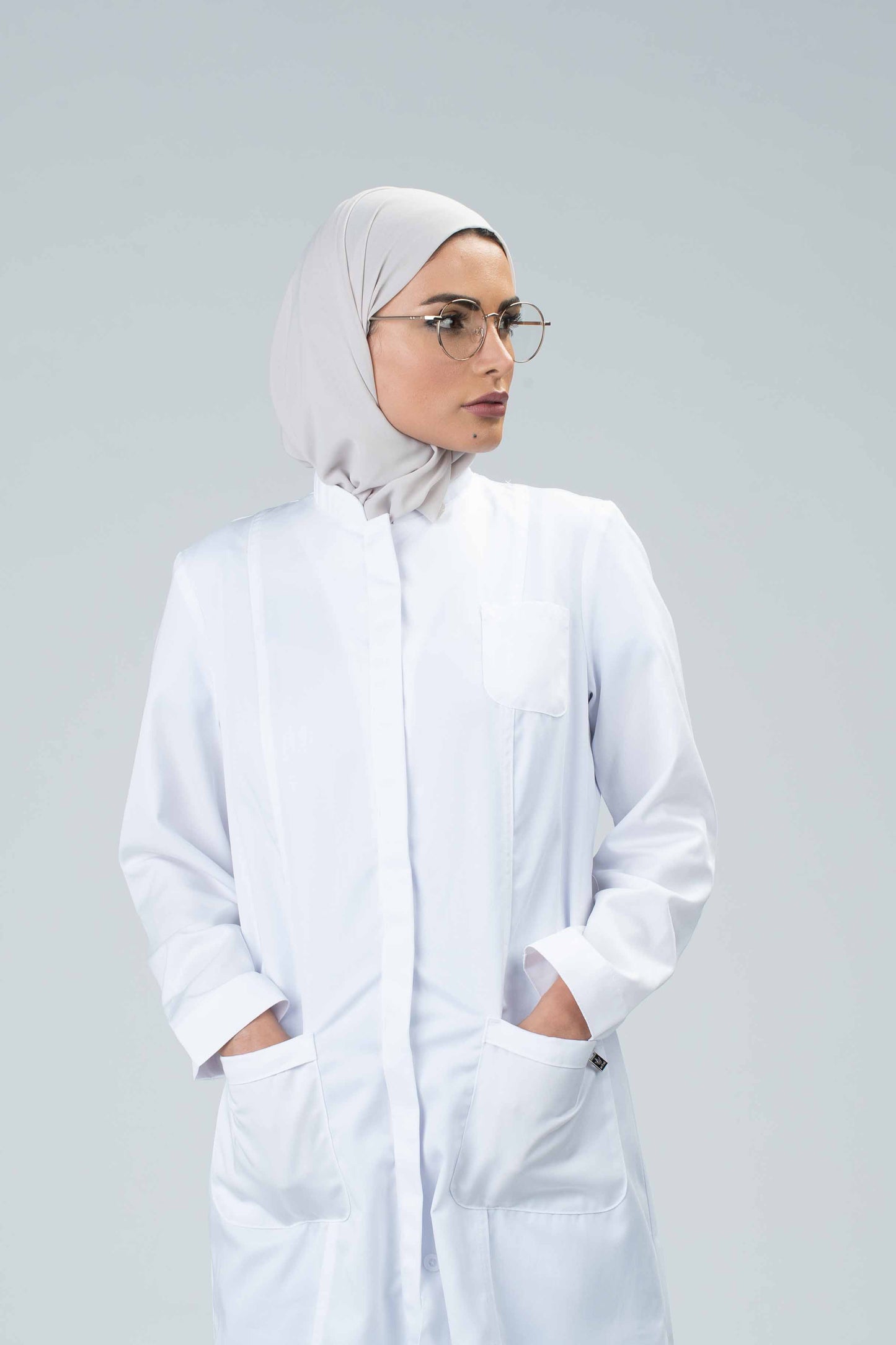 Linda Women's Semi Fitted Labcoat