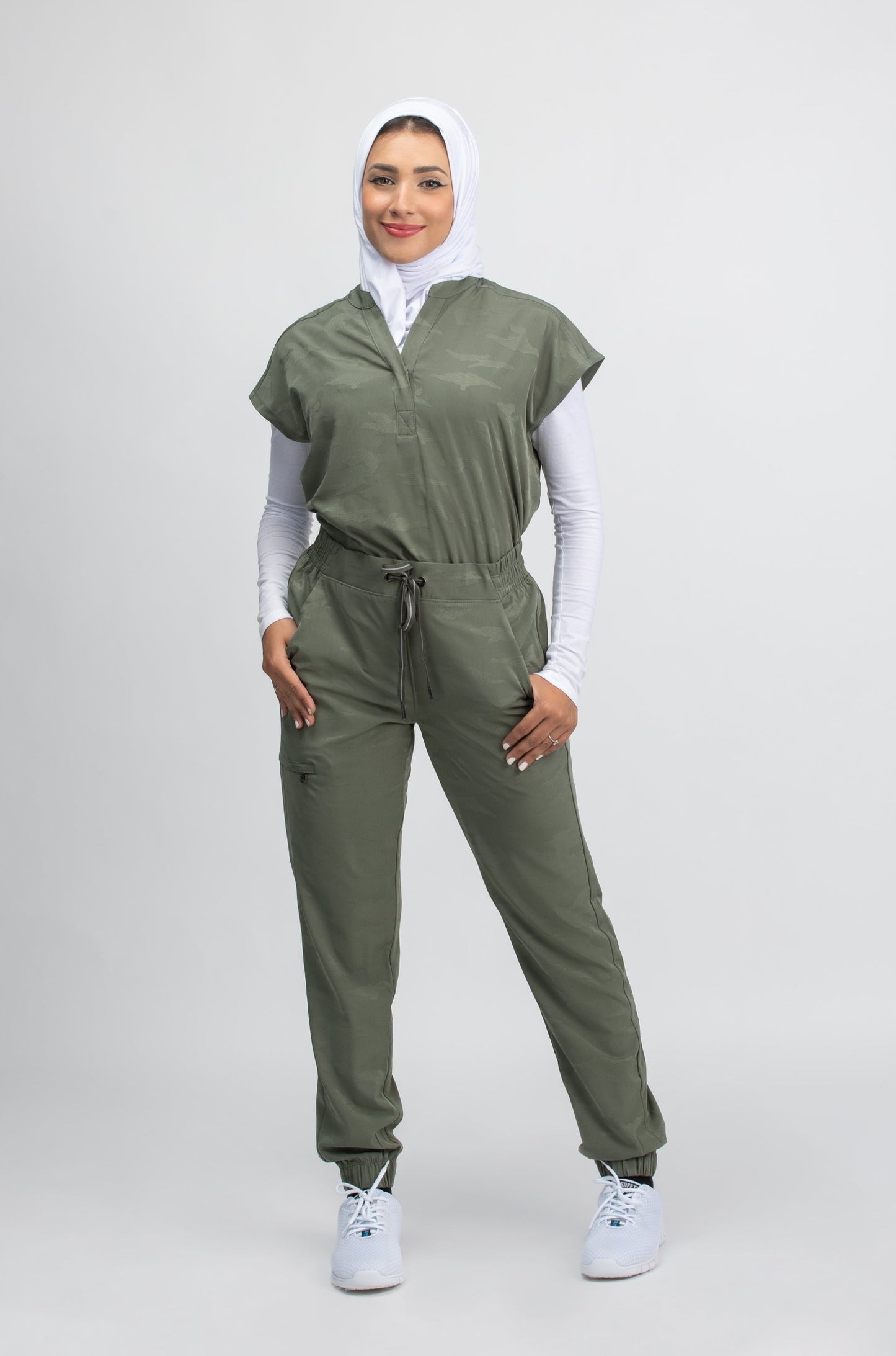 Mandarin Collar Boxy Jogger Scrub Set