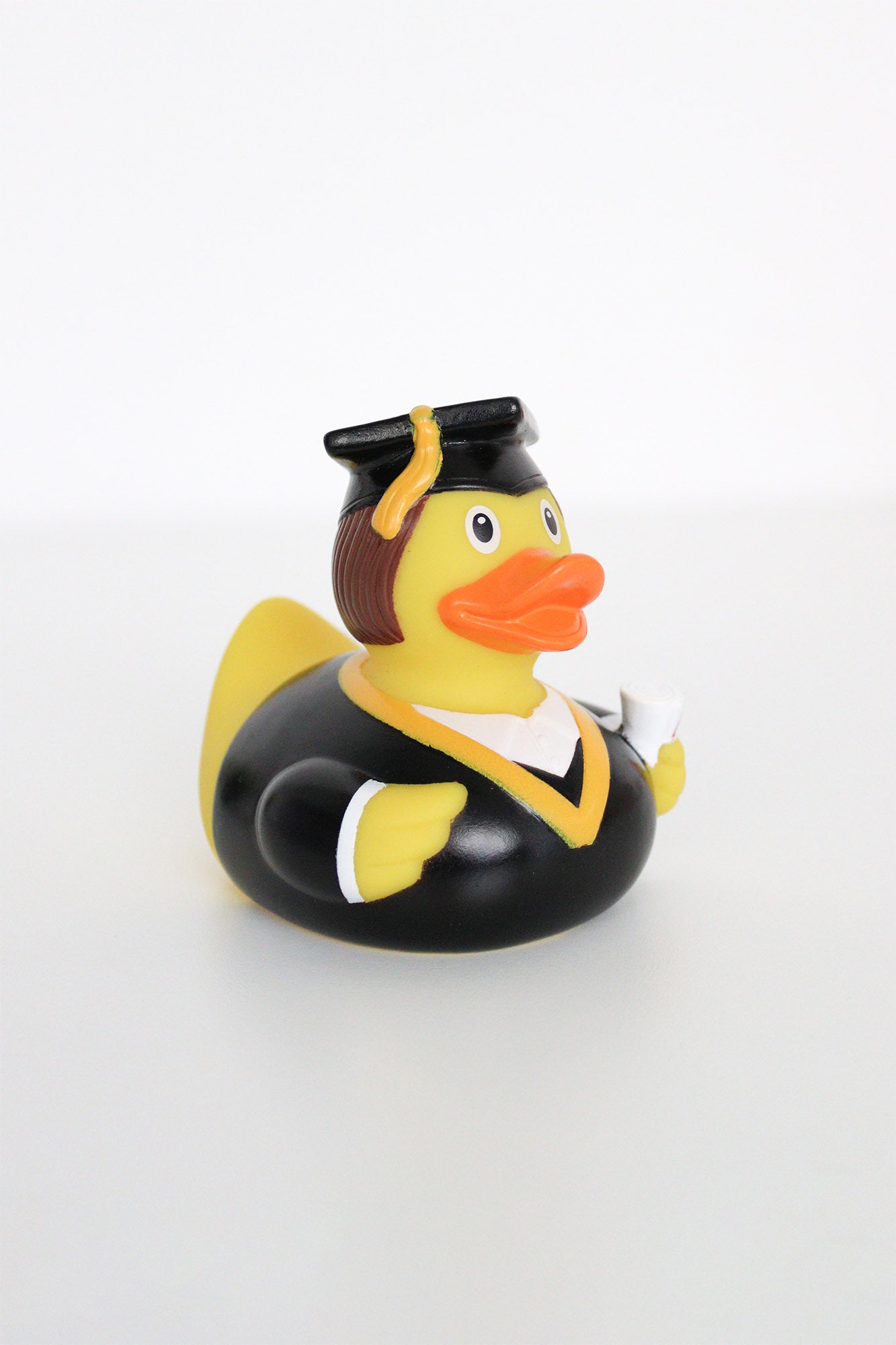 Graduation plastic duck toy