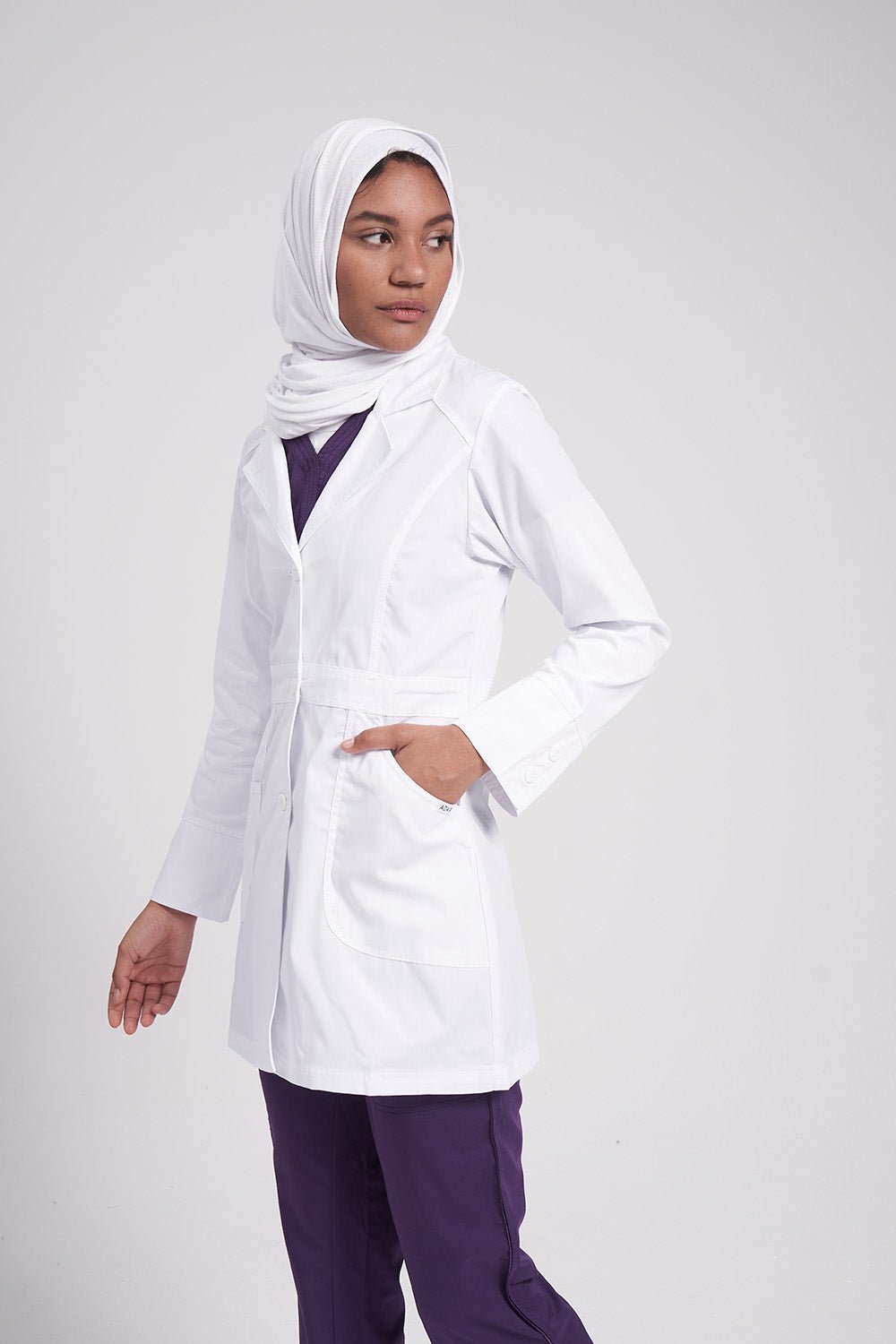 Adar Universal 32" Women's Perfection Labcoat 811 - White