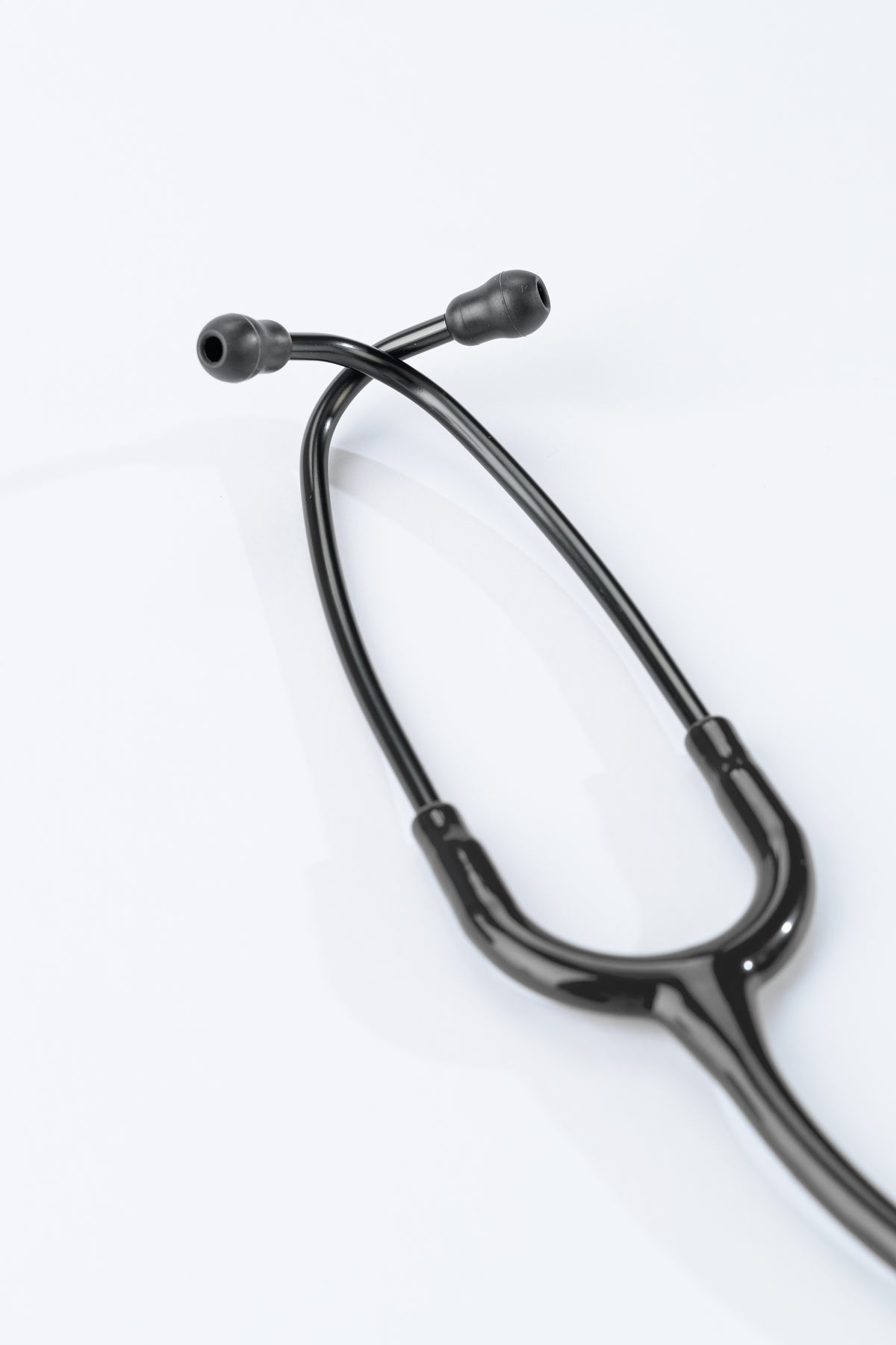 3M™ Littmann® Classic III™ Monitoring Stethoscope, Champagne Chest-piece, Black Tube, 27 inch, 5861, second view