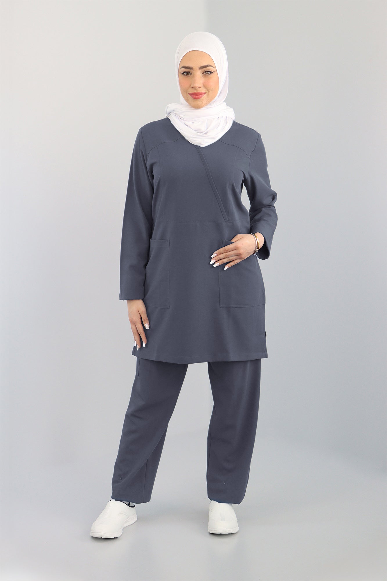 Hiba Women's Long Sleeve Scrub Set