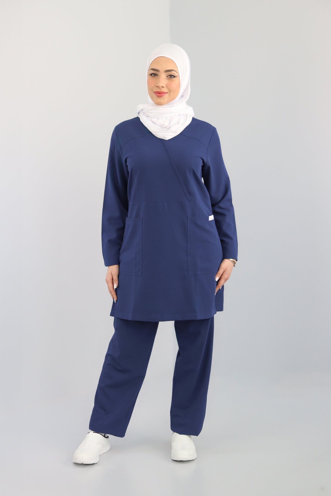 Hiba Women's Long Sleeve Scrub Set