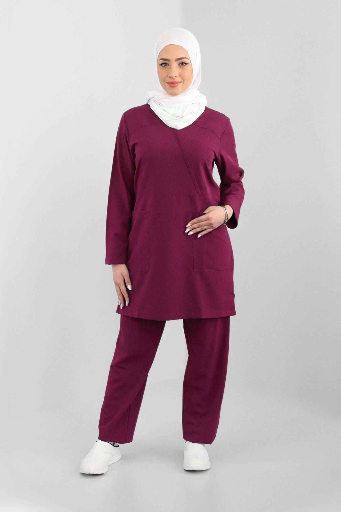 Hiba Women's Long Sleeve Scrub Set