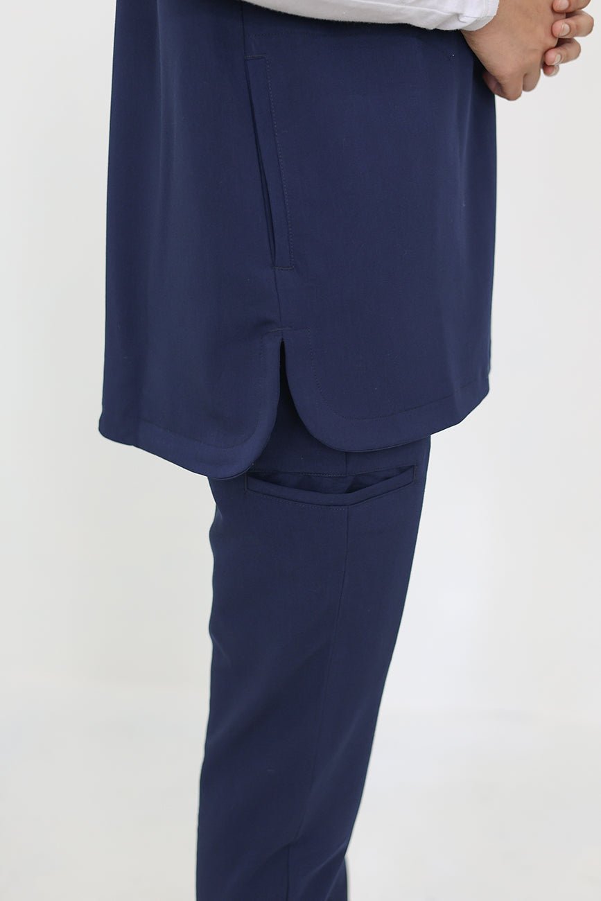 Sama Women’s Jogger Scrub Set – Modern, Sleek, and Comfortable