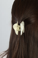 files-toothshapedhairclip80-jpg