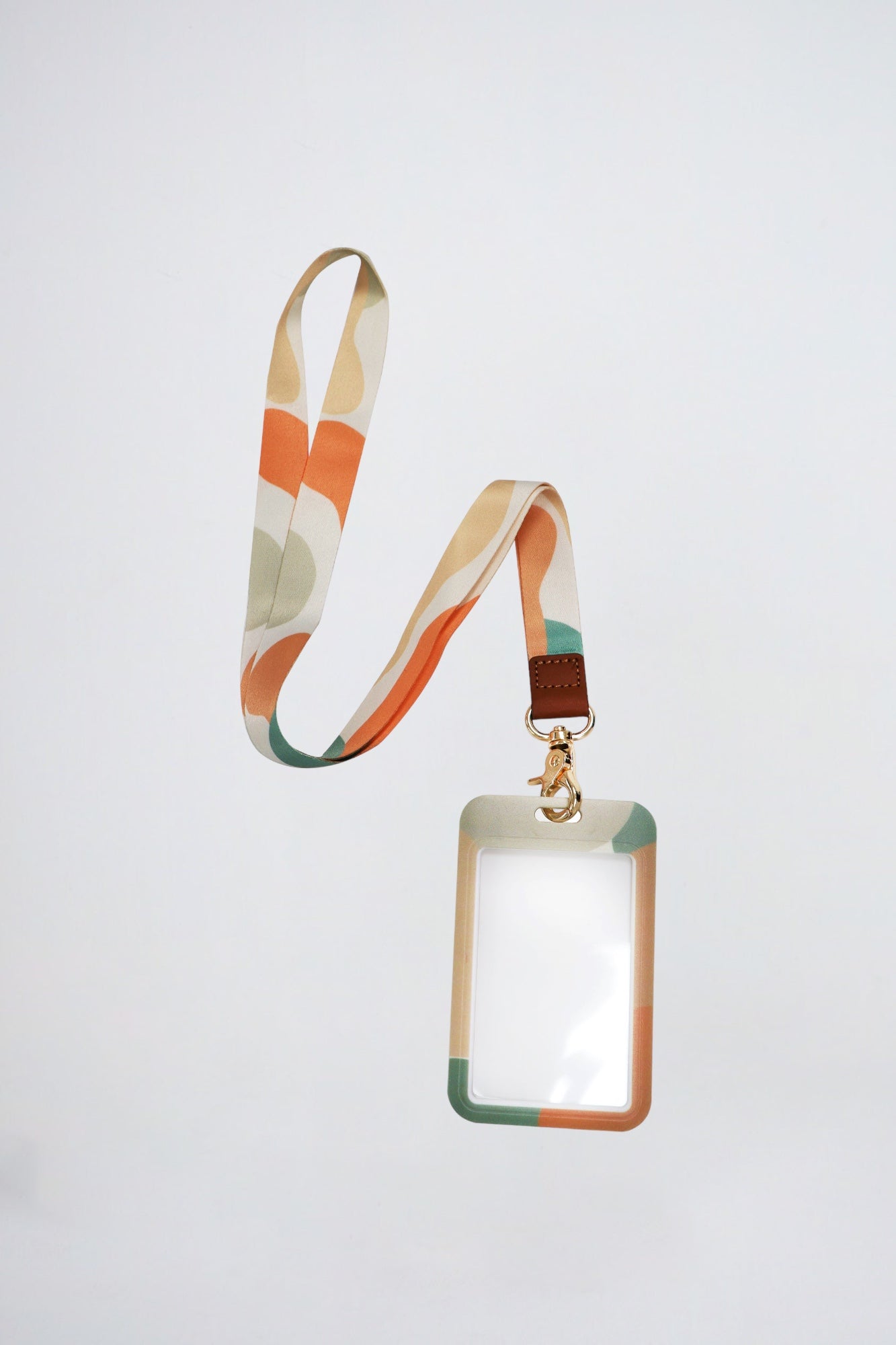 files-camouflage-lanyard-with-id-tag-jpg