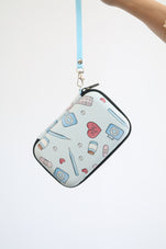 files-medical-emergency-essential-first-aid-kit-jpg