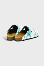 files-nothing-to-be-afraid-of-dentist-patterned-clogs-2-jpg