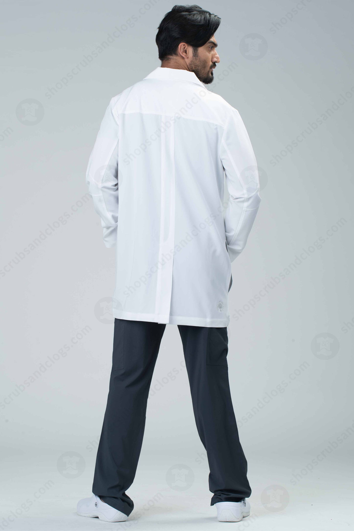 Logan Men's Modernist Labcoat