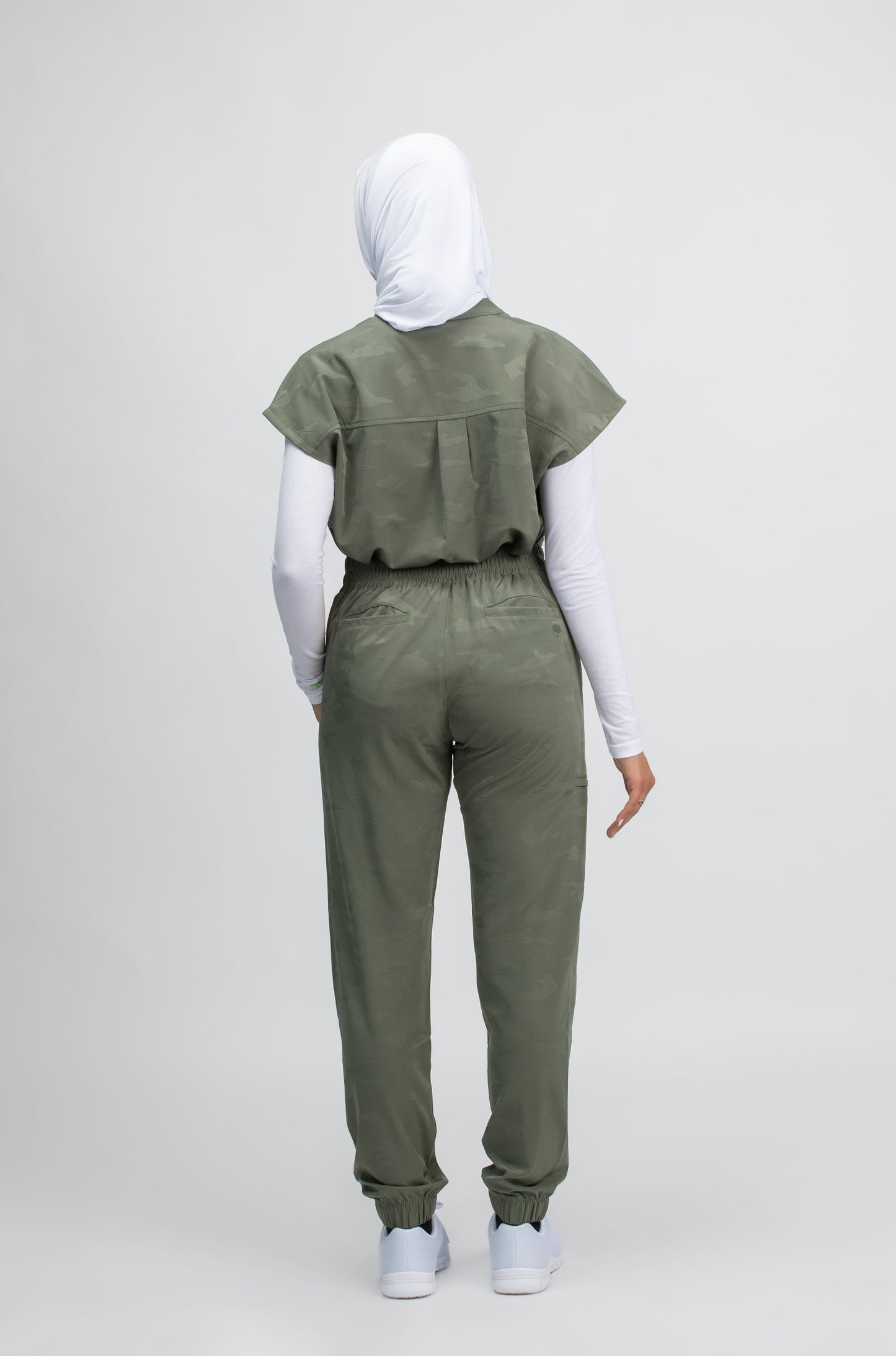 Mandarin Collar Boxy Jogger Scrub Set