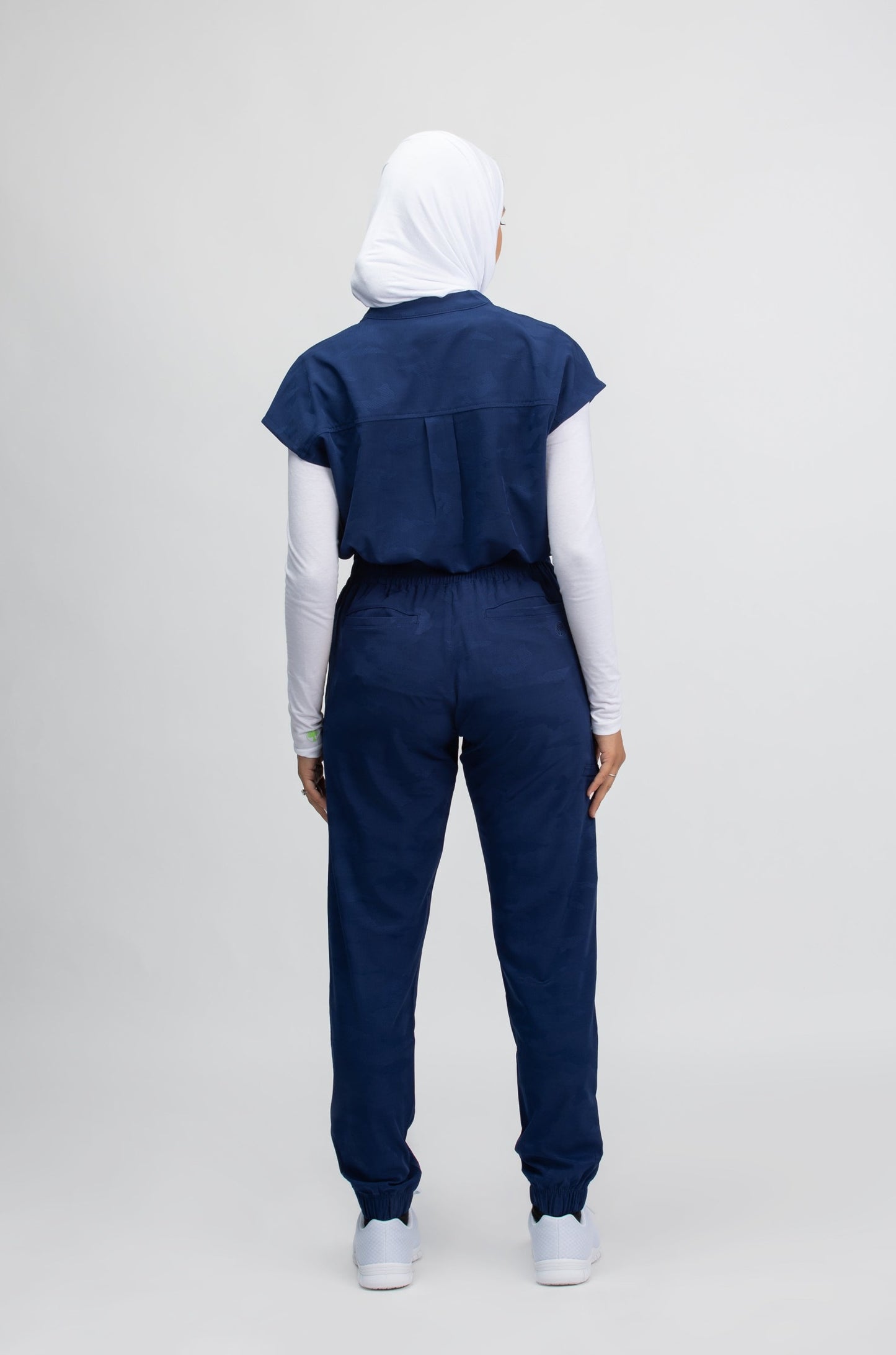 Mandarin Collar Boxy Jogger Scrub Set