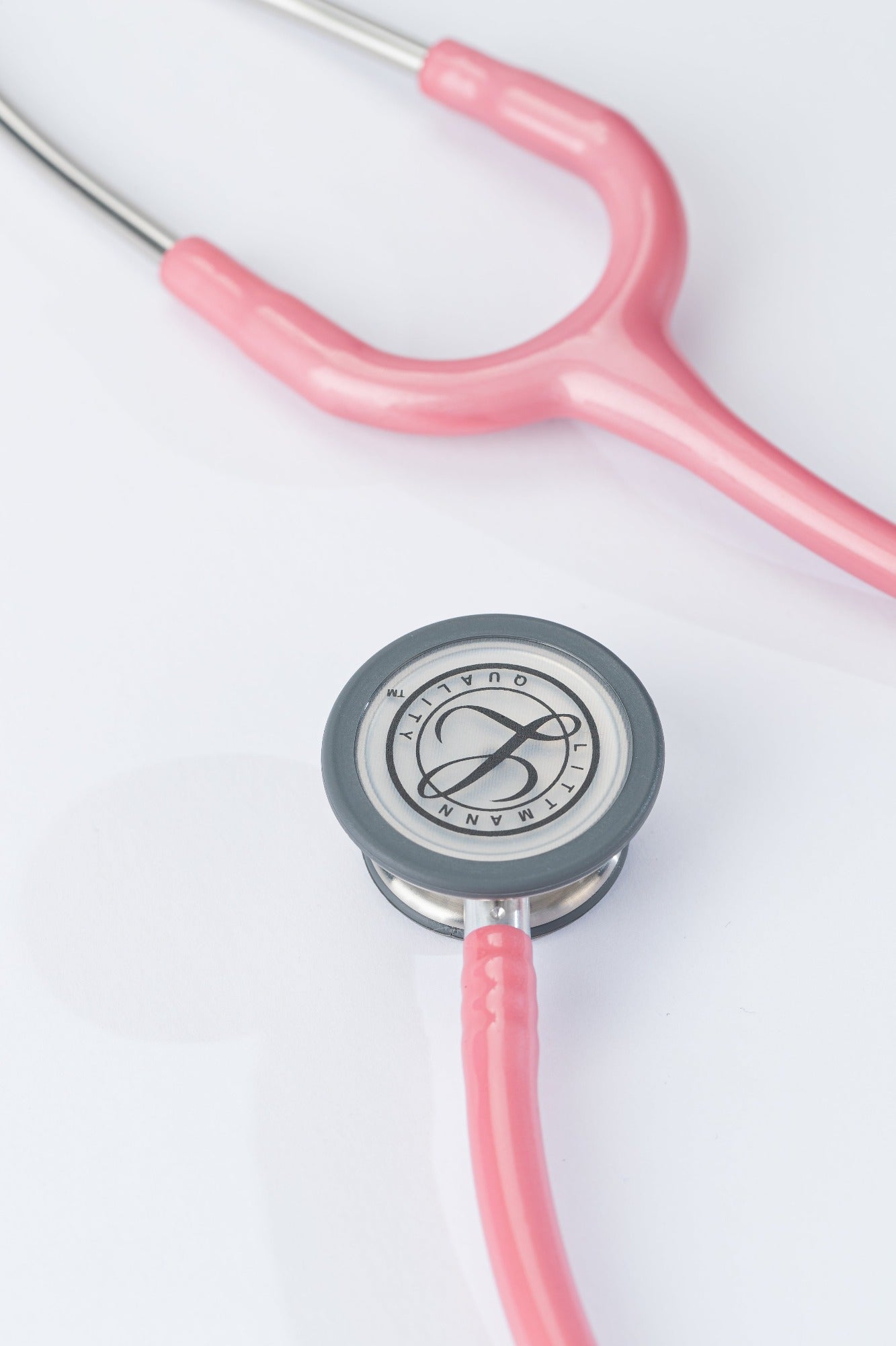 Littmann III Pearl Pink Stethoscope image