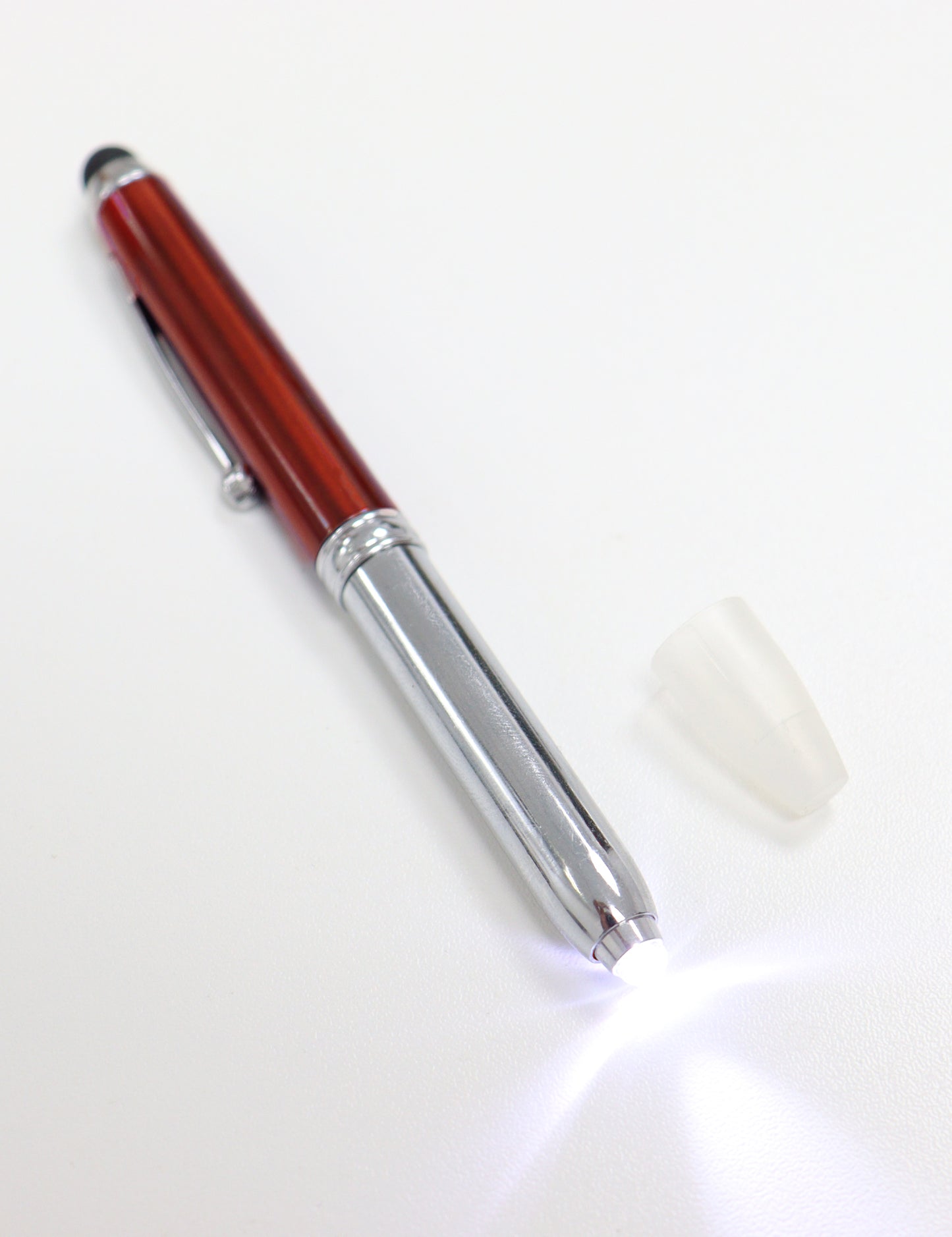 Stylus 3 in 1 Multi Utility Pen Light