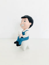 products-boy-with-tooth-figurine-fourth-view-jpg