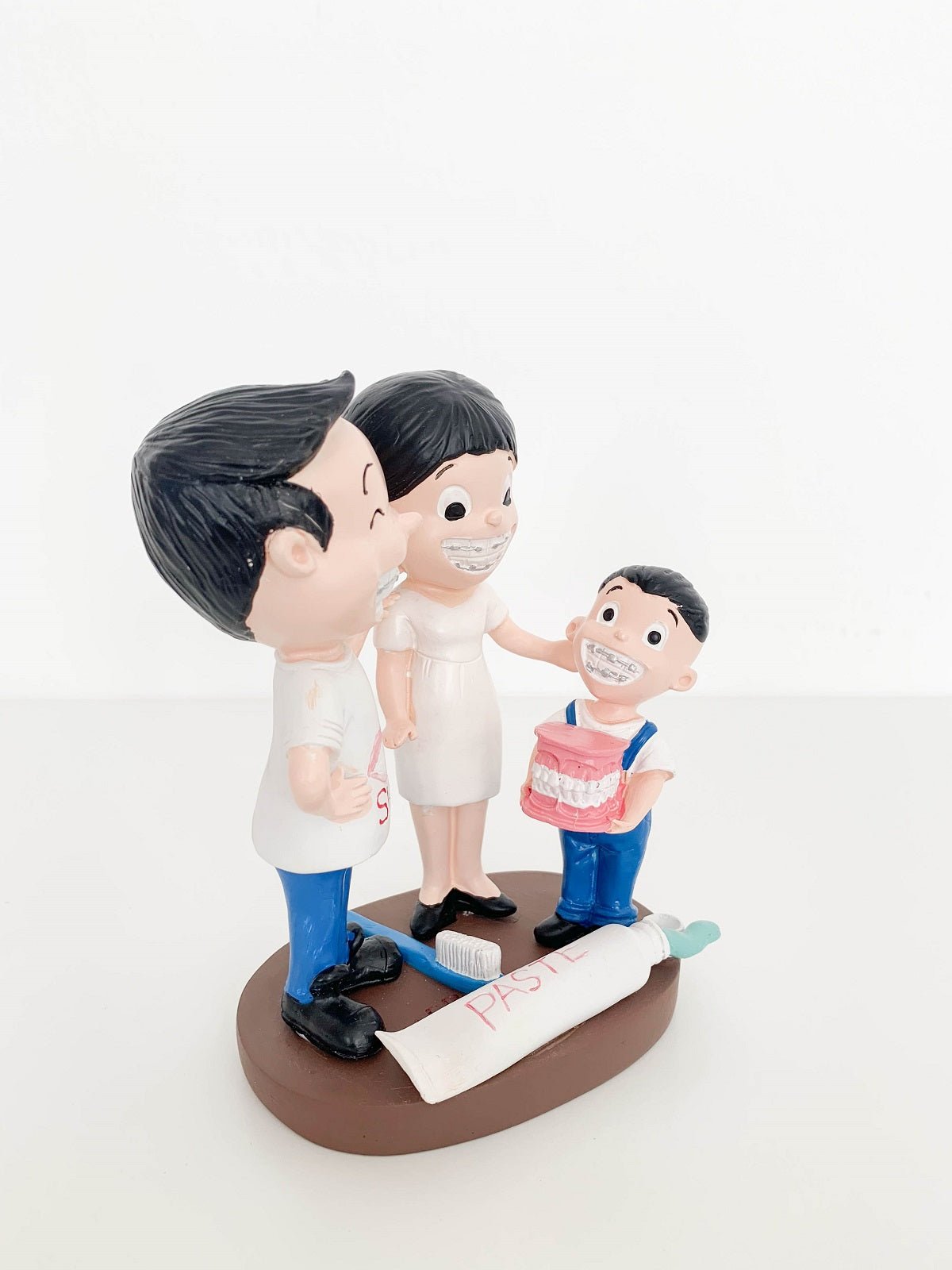 Family Figurine, fourth view