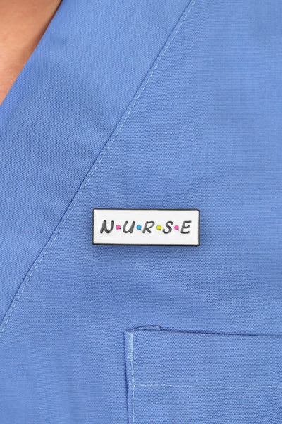 دبوس ممرضة الأصدقاء 