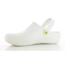 products-smooth-clogs-in-eva-with-a-non-slip-outsole-11th-jpg
