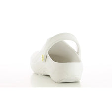 products-smooth-clogs-in-eva-with-a-non-slip-outsole-12th-jpg