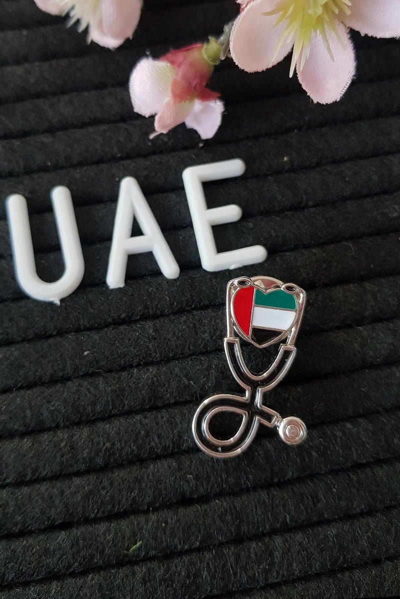 UAE Flag Pin, third view